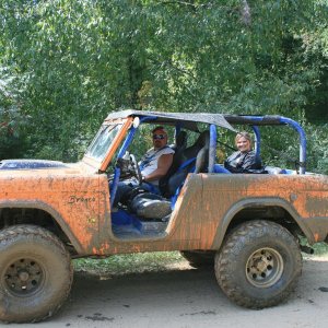 mudding_at_the_Mounds